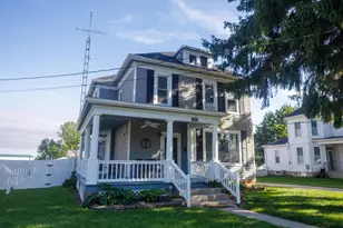 135 W Mound St, South Charleston, OH 45368 - Photo 1