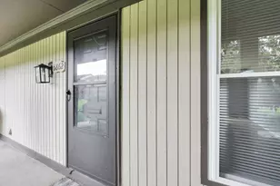 5862 Hallridge Cir, Columbus, OH 43232 - Photo 17