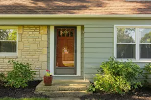 2701 Snouffer Rd, Columbus, OH 43235 - Photo 3