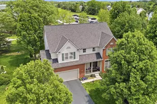 2201 Parklawn Dr, Lewis Center, OH 43035 - Photo 3