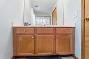 2201 Parklawn Dr, Lewis Center, OH 43035 - Photo 61