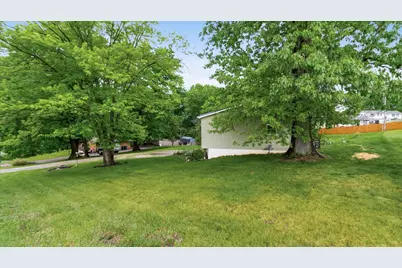 126 Juanita Drive, Zanesville, OH 43701 - Photo 35