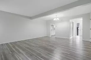 5045 Marden Ct, Columbus, OH 43230 - Photo 9