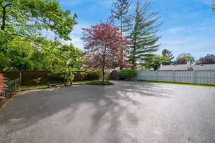 2511 Edington Rd, Columbus, OH 43221 - Photo 47