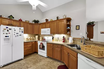 1196 Trotter Lane, Circleville, OH 43113 - Photo 15