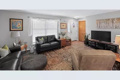 453 Greenlawn Drive, Howard, OH 43028 - Photo 5