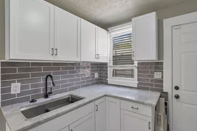 829-831 Studer Avenue, Columbus, OH 43206 - Photo 9
