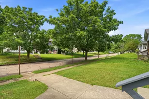 298 N Burgess Ave, Columbus, OH 43204 - Photo 63