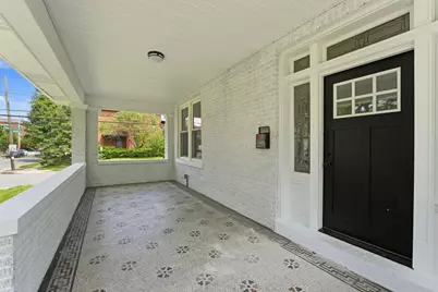 299 Thurman Avenue, Columbus, OH 43206 - Photo 5