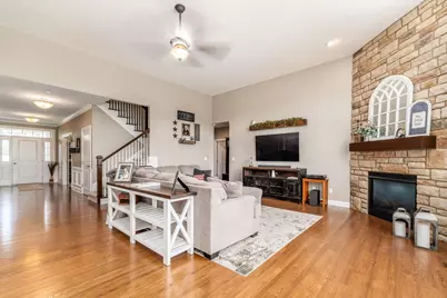 8075 Roseland Terrace, Pickerington, OH 43147 - Photo 7