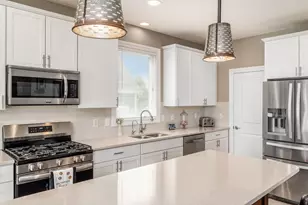 8075 Roseland Terrace, Pickerington, OH 43147 - Photo 13