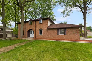 4999 Doral Ave, Columbus, OH 43213 - Photo 3