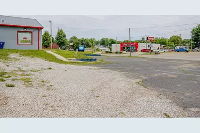 1029 S Pennsylvania Avenue, Wellston, OH 45692 - Photo 11