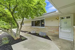 1461 Ridgeview Rd, Columbus, OH 43221 - Photo 7