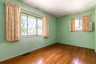 2928 N Gresham Rd, Columbus, OH 43204 - Photo 15