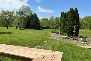 2905 Fairfield Union Rd NE, Lancaster, OH 43130 - Photo 5