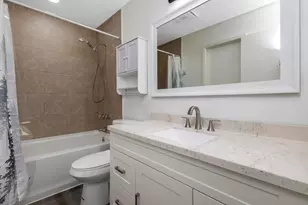 3678 Wynds Dr, Columbus, OH 43232 - Photo 19