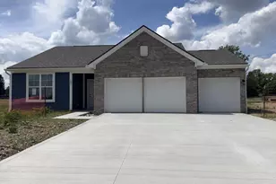 201 Maddoxx Dr, London, OH 43140 - Photo 1