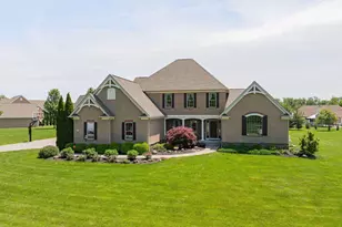 16725 Raintree Dr, Marysville, OH 43040 - Photo 1