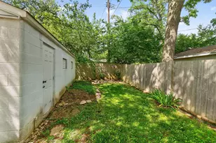 448 Chase Rd, Columbus, OH 43214 - Photo 33