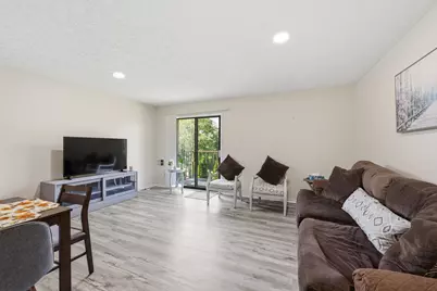 5885 Beechcroft Road #302, Columbus, OH 43229 - Photo 1