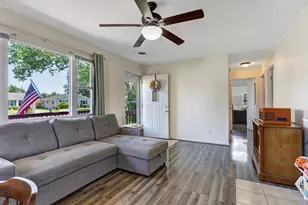 4549 St Rita Ln, Columbus, OH 43213 - Photo 13