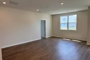 329 Honeysuckle St, South Bloomfield, OH 43103 - Photo 9