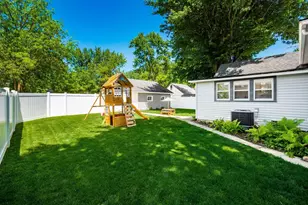 304 E High St, Ashley, OH 43003 - Photo 45