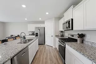 5880 Annaberg Dr, Columbus, OH 43232 - Photo 13