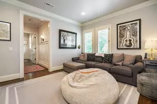 2462 Lane Rd, Columbus, OH 43220 - Photo 25