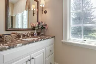 2462 Lane Rd, Columbus, OH 43220 - Photo 43