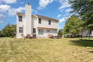 7521 Daisy Ln, Lewis Center, OH 43035 - Photo 5