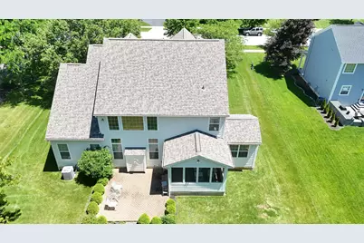 8582 Maple Leaf Court, Powell, OH 43065 - Photo 3