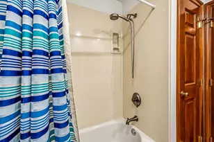 3172 Fisher Pl, Columbus, OH 43221 - Photo 35