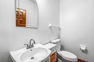 3172 Fisher Pl, Columbus, OH 43221 - Photo 23