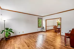 3172 Fisher Pl, Columbus, OH 43221 - Photo 15