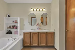 8433 Lucerne Dr, Reynoldsburg, OH 43068 - Photo 27