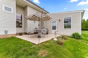 5954 Rainwater Way, Columbus, OH 43228 - Photo 31