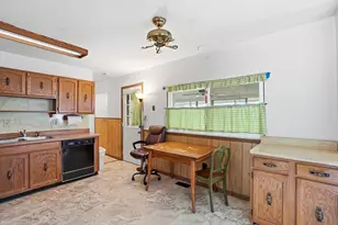 4681 Henley Ave, Columbus, OH 43228 - Photo 9