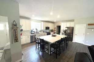 707 Hurless Rd, Frankfort, OH 45628 - Photo 17