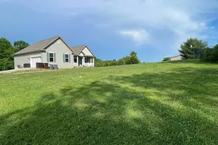 707 Hurless Rd, Frankfort, OH 45628 - Photo 1