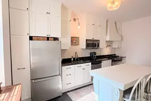 677 S 3rd St, Columbus, OH 43206 - Photo 7