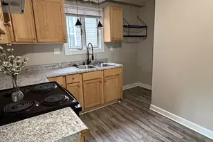 515 W Brown St, New Lexington, OH 43764 - Photo 13
