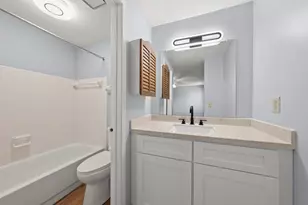4919 Dublin Falls, Columbus, OH 43221 - Photo 23