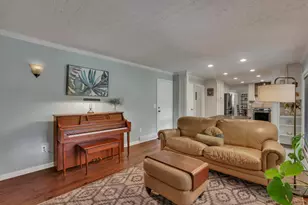 5765 Shadowbrook Dr, Columbus, OH 43235 - Photo 17