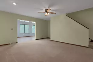 9200 Knoll Dr, Galena, OH 43021 - Photo 9