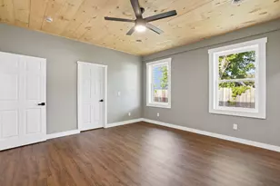 72 E Main St, Zanesville, OH 43701 - Photo 11