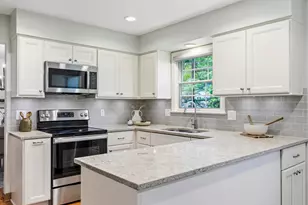 2151 Pinebrook Rd, Upper Arlington, OH 43220 - Photo 23