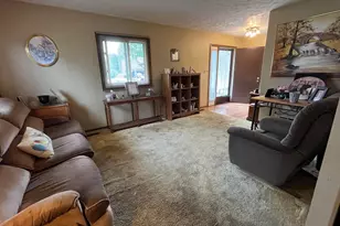 6557 Rosedale Ave, Reynoldsburg, OH 43068 - Photo 7