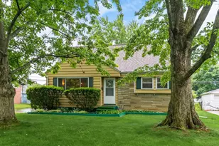1451 Shanley Dr, Columbus, OH 43224 - Photo 3